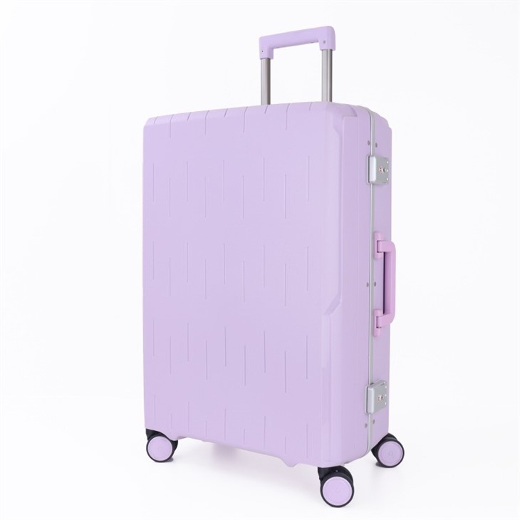 Багаж із зарядним пристроєм